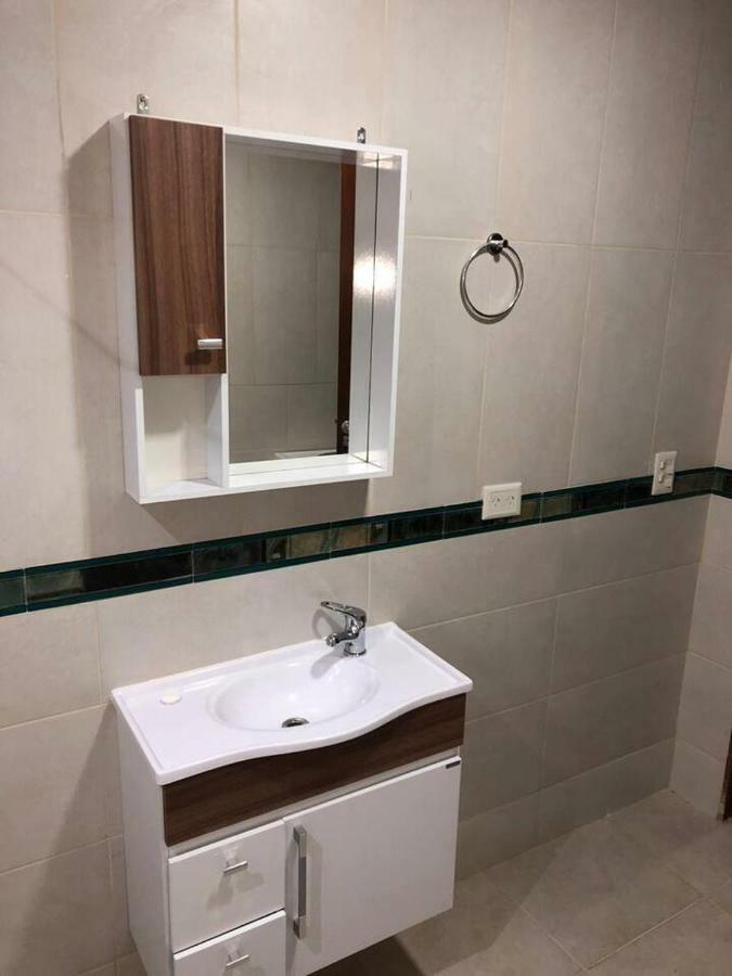 Casa Centrica Con Yacuzzi !!! Porto Iguaçu Exterior foto